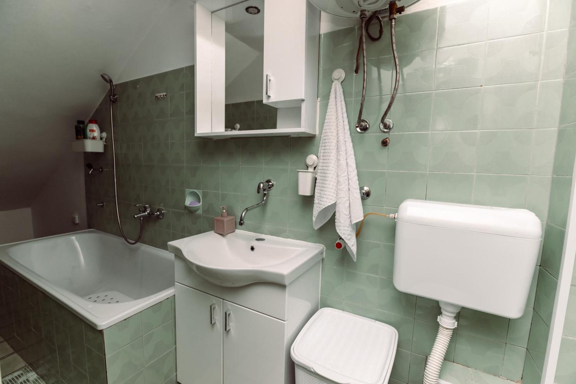 Apartmani Bulevar Цетине Экстерьер фото