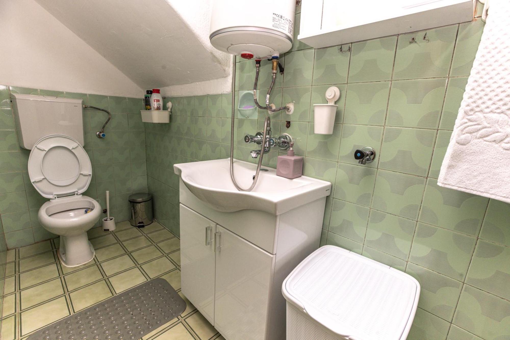Apartmani Bulevar Цетине Экстерьер фото